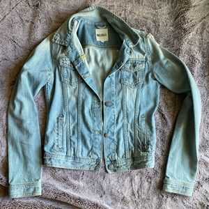 Brandy & Melville Jean Jacket ✨